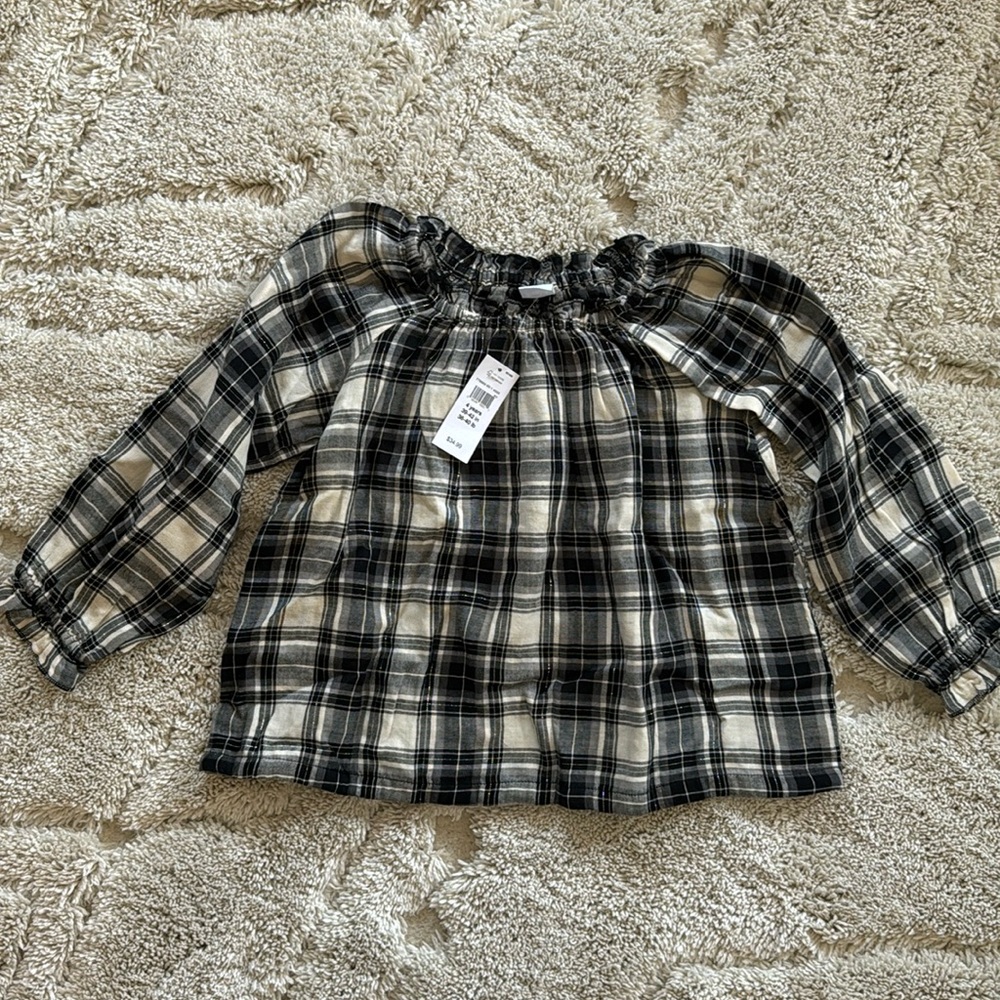 NWT Gap Shirt size 4T